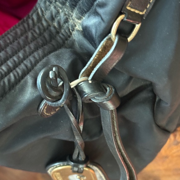 Dooney & Bourke purse 👜 - Picture 6 of 7